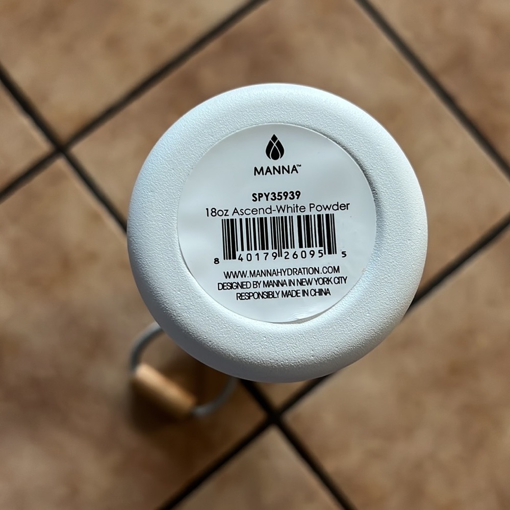Manna 18 oz Ascend Bottle - Picture 6 of 7